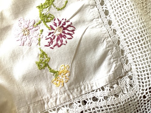 Vintage white tablecloth hand - vintage,