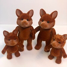 Baerenwald Fox Family - 4 figures- Sylvanian Forest Families