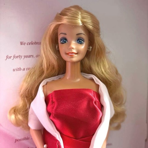Vintage 1980s barbie doll - barbie,
