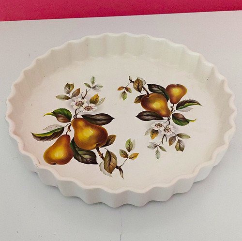 Ceramic fluted round tart - ceramic, /
