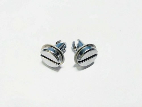 Pair front grille - grille, fasteners