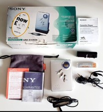 New SONY WALKMAN WM-EX631 CASSETTE PLAYER IN ORIGINAL BOX fully working 