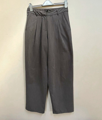 Motel rocks grey - motel, pleated