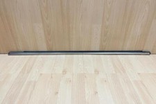 REAR RIGHT DOOR GLASS WAIST