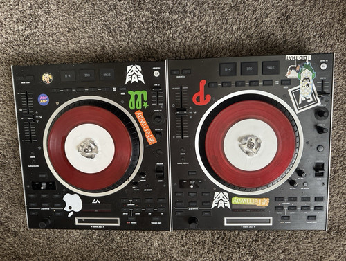Numark controller red - numark, v7