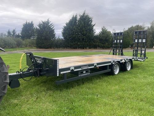 Low loader tractor - loader, trailer
