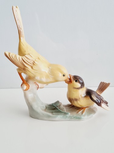 Vintage goebel yellow canary - vintage,