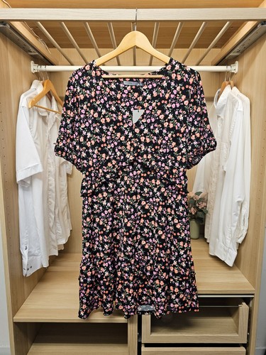 Bnwt oasis womens rose print - oasis,