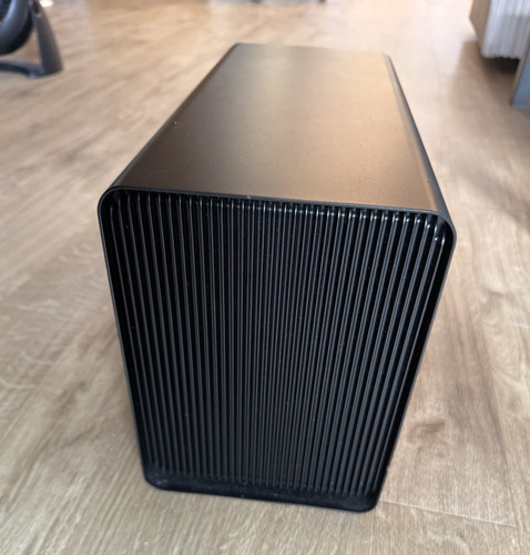 Razer core chroma - x,