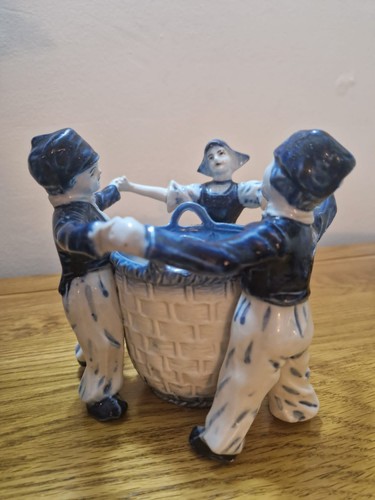 Vintage delft blue porcelain - ,