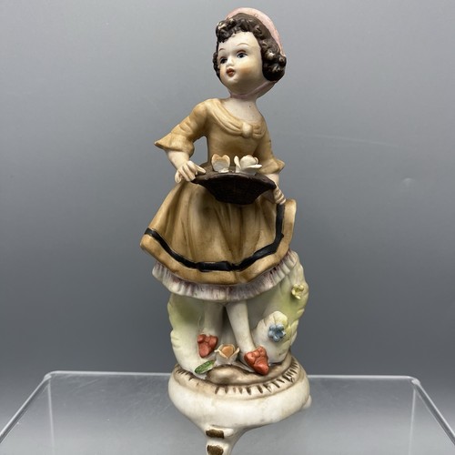Vintage capodimonte figurine - vintage,