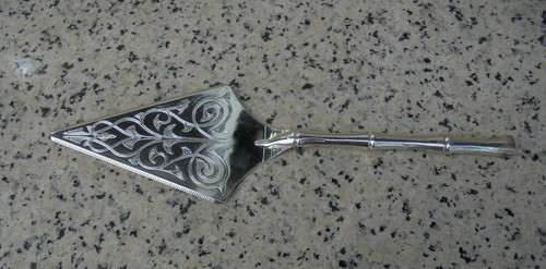 Epns cake lifter ornate - epns,
