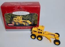 Hallmark Keepsake Christmas Ornament 1998 TONKA ROAD GRADER Die-Cast Metal H2
