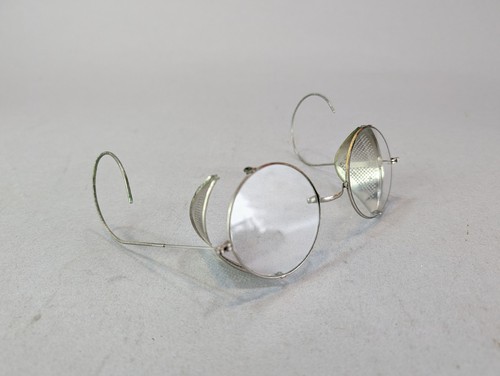 Antique vintage willson safety - vintage,