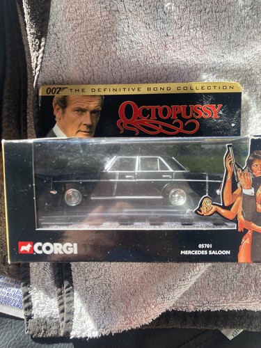 Corgi 05701 james bond - james, 007