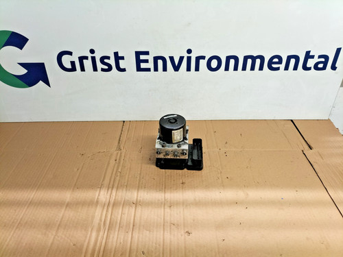 Ford fiesta mk7 abs pump - fiesta,