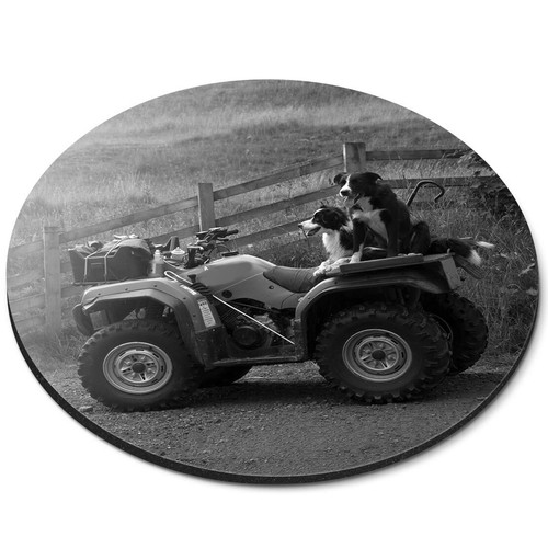 Round mouse mat border - (bw),