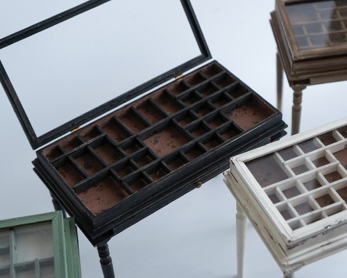 Scale dolls house - scale,