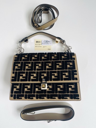 Fendi kan medium velvet - kan,