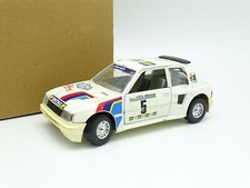 Burago SB 1/25 - Peugeot 205