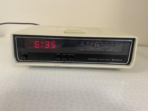 Hitachi 670e mw lw - hitachi, fm/mw/lw