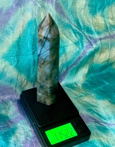 Flashy labradorite - ✨💚💙,