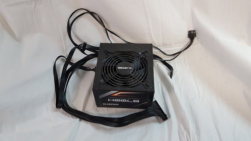 Gigabyte b700h 700w semi - gigabyte,