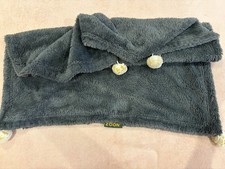 Zoon Dog Blanket Pom Pom