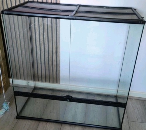 210 exo terra large - £210,