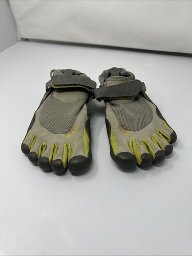 Vibram finger shoes w4135 - vibram,