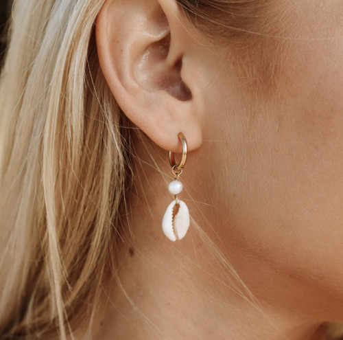 Atolea cowrie shell - shell, earrings