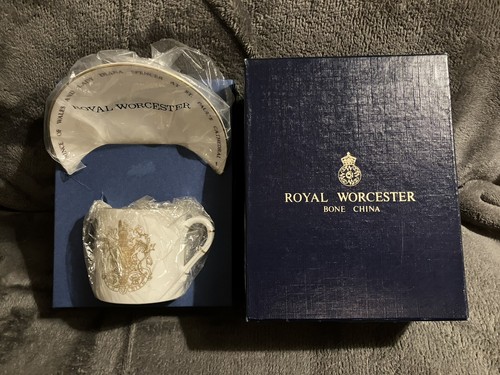 New royal worcester charles - royal,