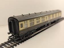 Hornby R438 BR Mk1 CK Corridor
