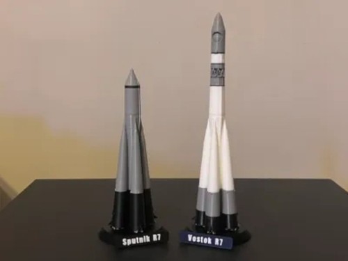 200 scale soviet sputnik - sputnik, r7