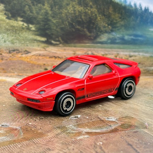 Hot wheels 1983 porsche 928s - hot,
