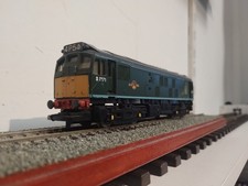 Hornby R327 OO Gauge BR Class