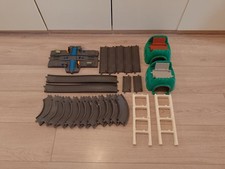 32 Piece Bundle Of Tomy