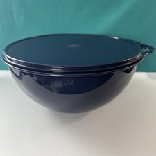 Tupperware Thatsa Mixing Bowl