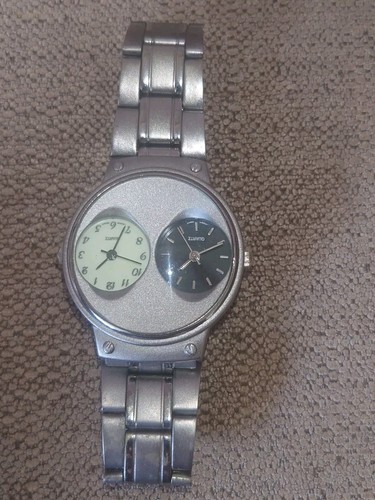 Two faced watch dual time - two,
