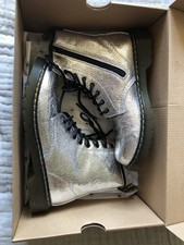 Dr. Martens Size 4 Ankle Boots