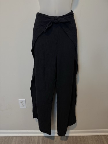 Nwt 4our dreamers black - nwt,