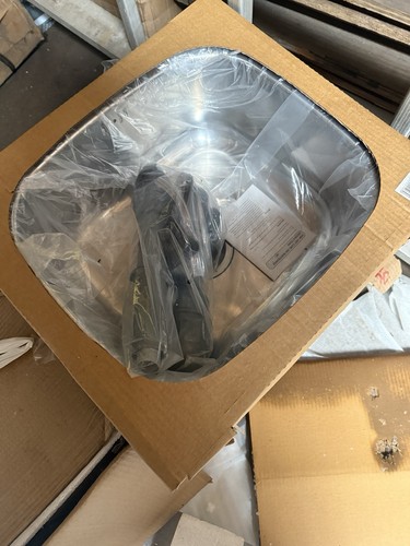Stainless steel kitchen sink - stainless,