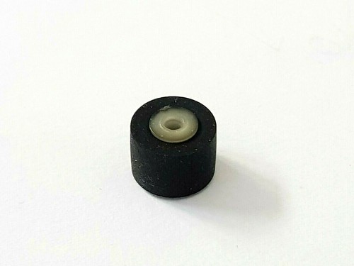 Cassette type pinch roller - type,
