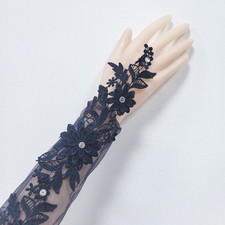 Lace Embroidery Banquet Gloves