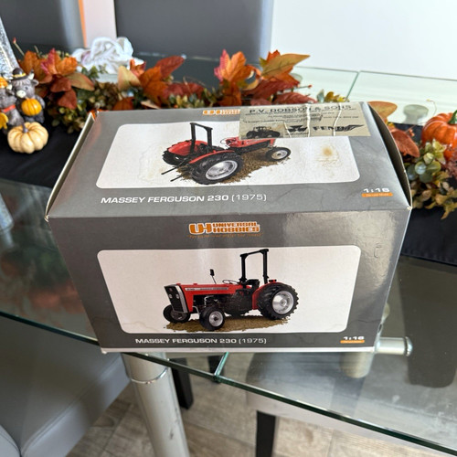 Universal hobbies massey - universal,