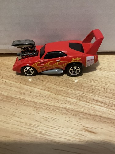 Hot wheels dodge daytona - dodge,