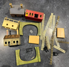 Hornby buildings and - hornby,