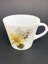 JAJ Pyrex England Autumn Glory