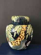 Rare MOORCROFT Collectors Club