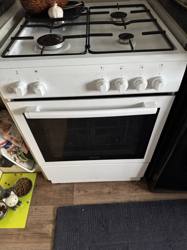 Gas cooker - gas,